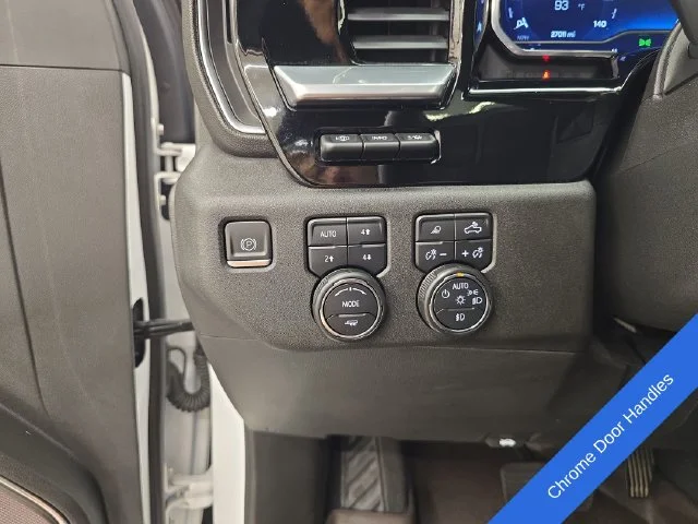 Used 2024 Summit White Chevrolet High Country image 34