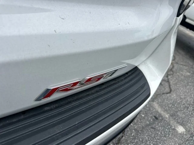 Used 2023 White Chevrolet RST image 19