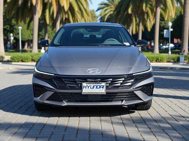 New 2026 Silver Hyundai SEL Sport Premium image 2
