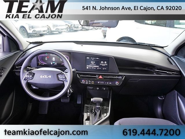 Used 2024 White Kia LX image 18