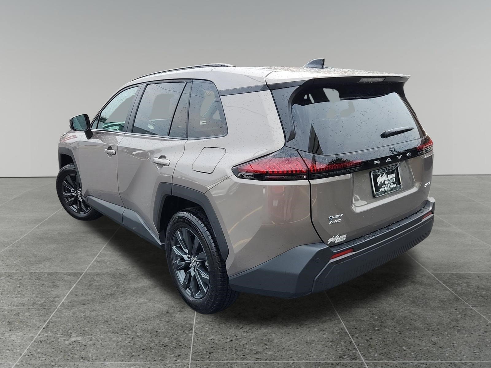 Certified Used 2026 Gray Toyota XLE Premium image 5