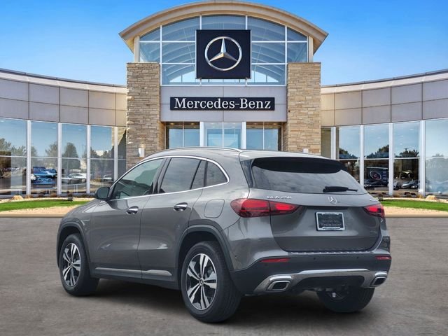 New 2026 Mountain Grey Metallic Mercedes-Benz GLA 250 image 3