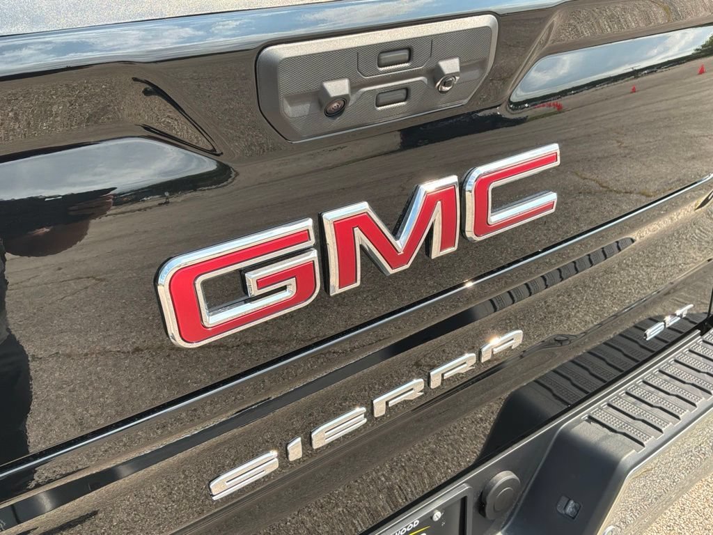 2026 GMC Sierra 1500 SLT - Photo 46