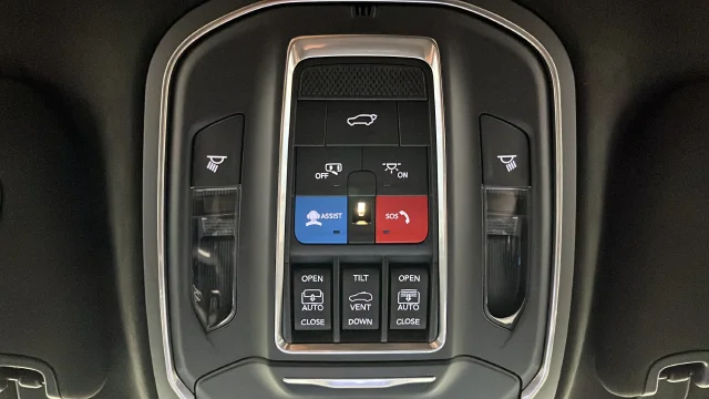 Used 2025 Diamond Black Jeep Launch Edition image 36