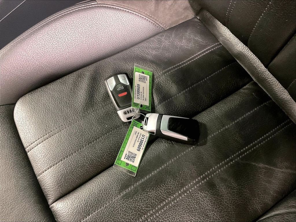 Used 2018 Gray Audi 2.0T image 31