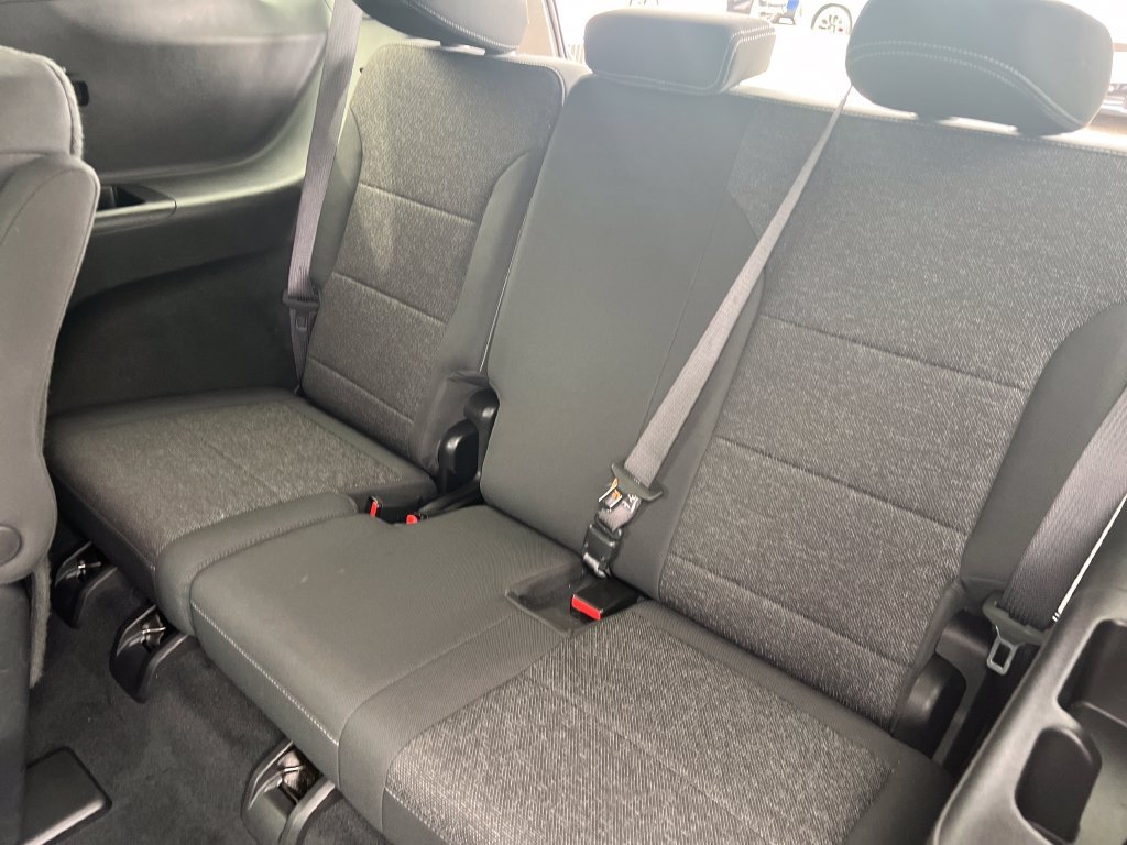 Used 2025 Gray Chevrolet LT image 26