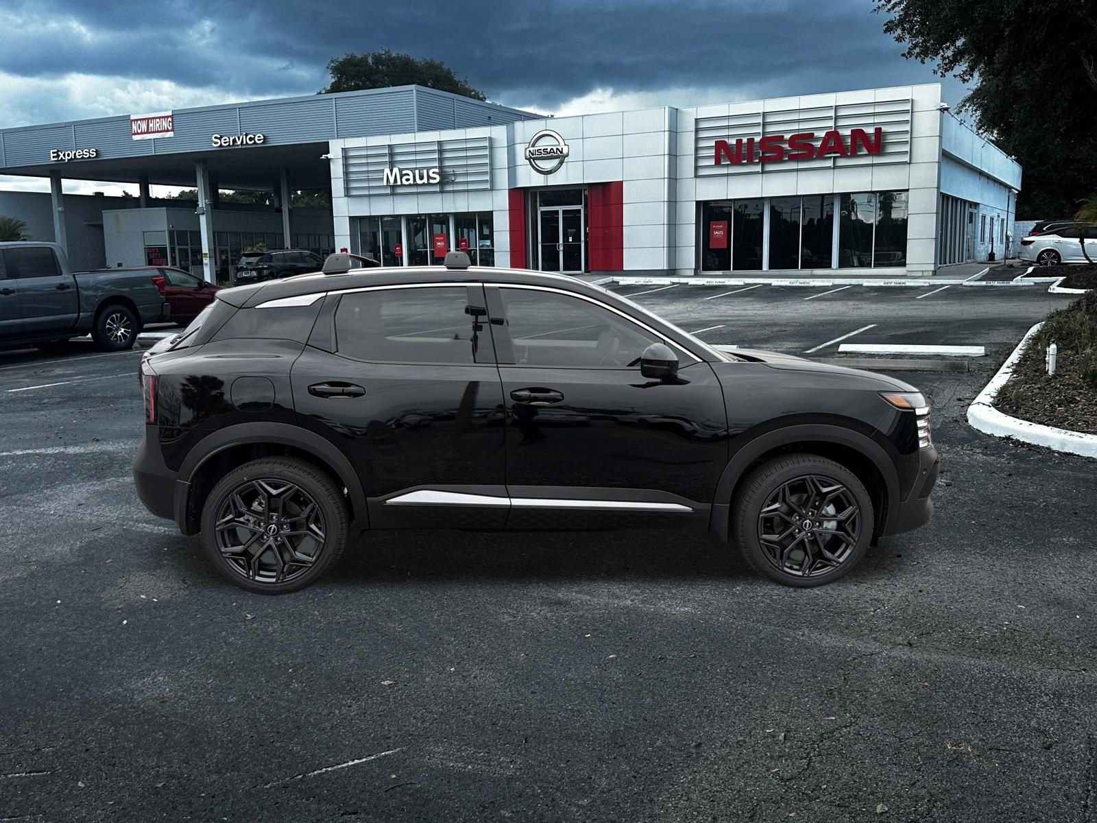 New 2026 Nissan Kicks SR 4D Sport Utility