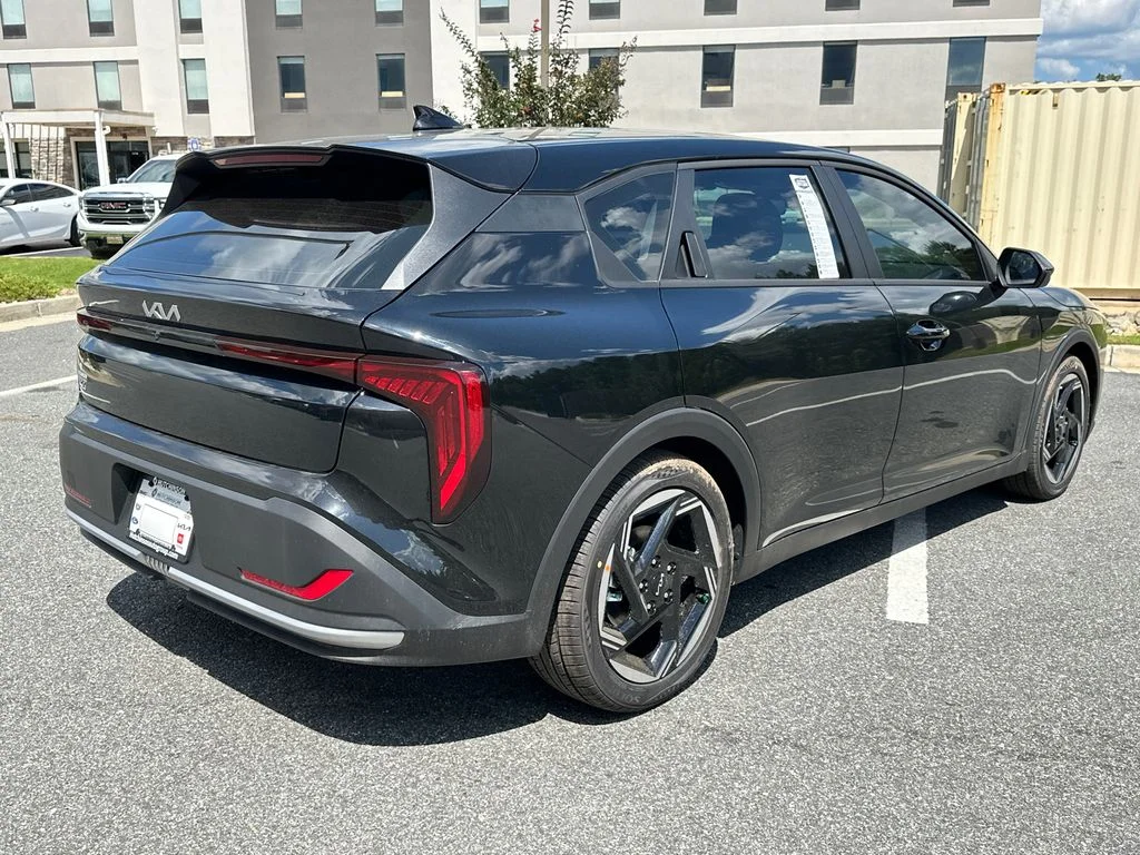 New 2026 Black Kia EX image 7