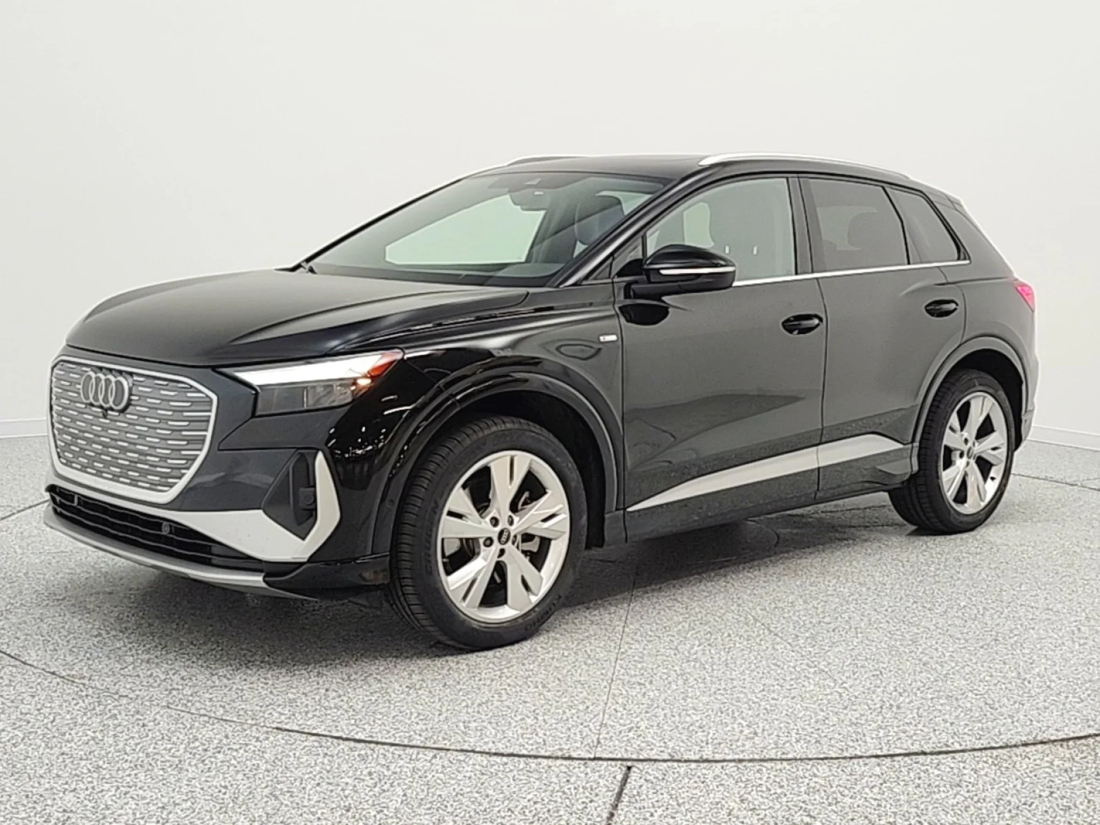 2023 Audi Q4 e-tron 50 Premium Plus quattro's photo