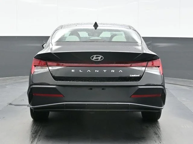 New 2026 Black Hyundai Limited image 2