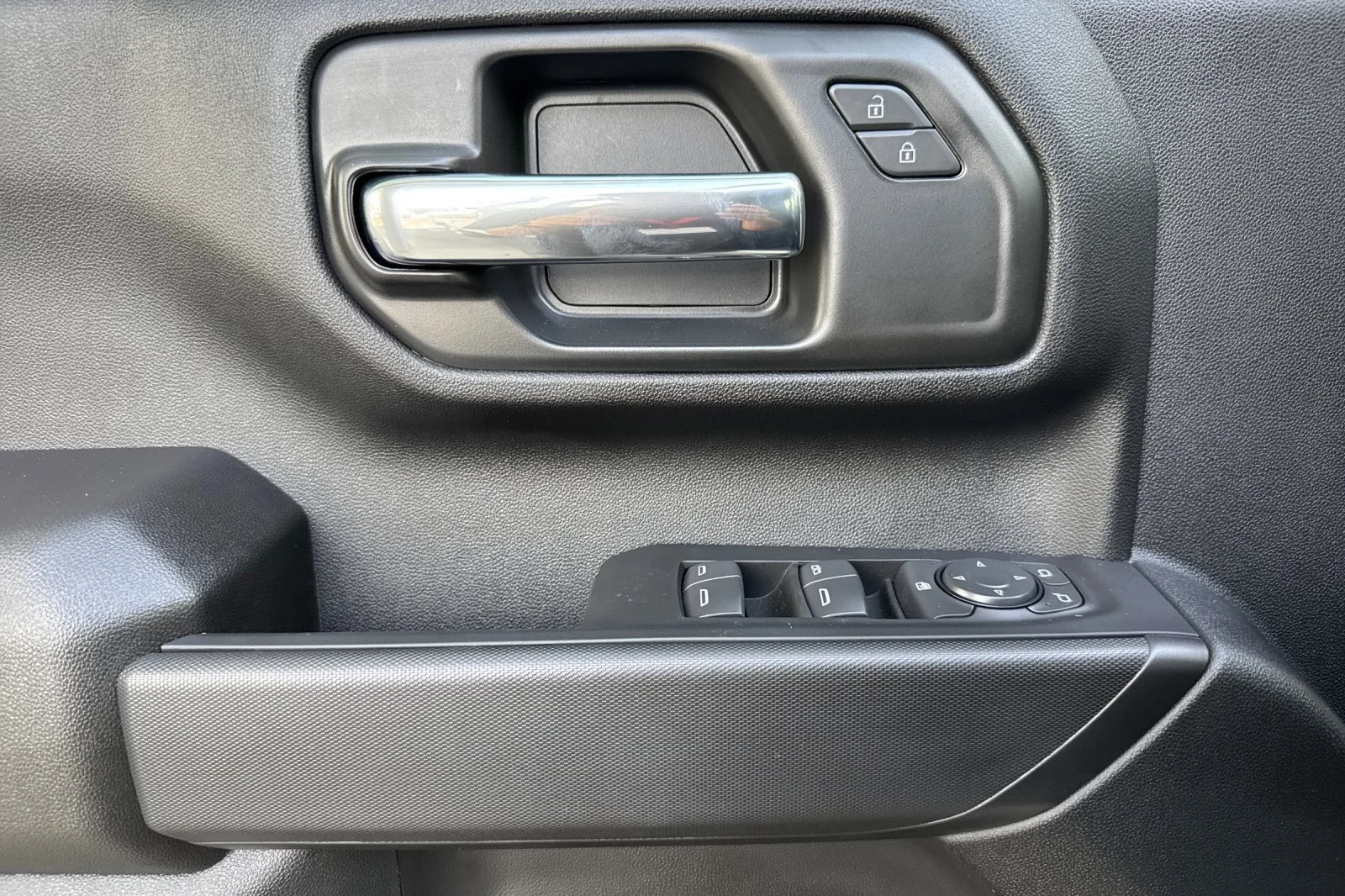 2026 Chevrolet Silverado 2500 HD WT view 10