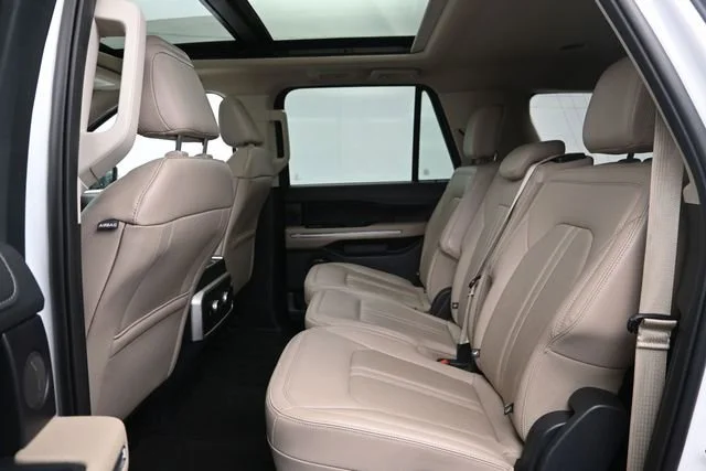 Used 2024 Oxford White Ford Limited image 21