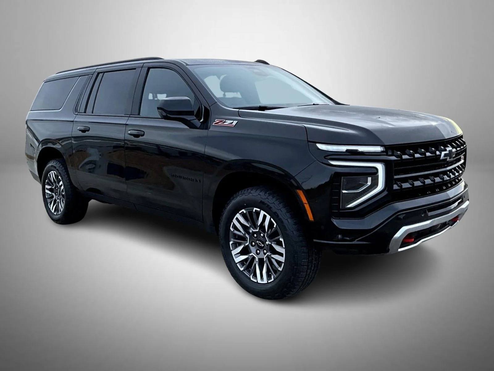 Used 2025 Black Chevrolet Z71 image 3