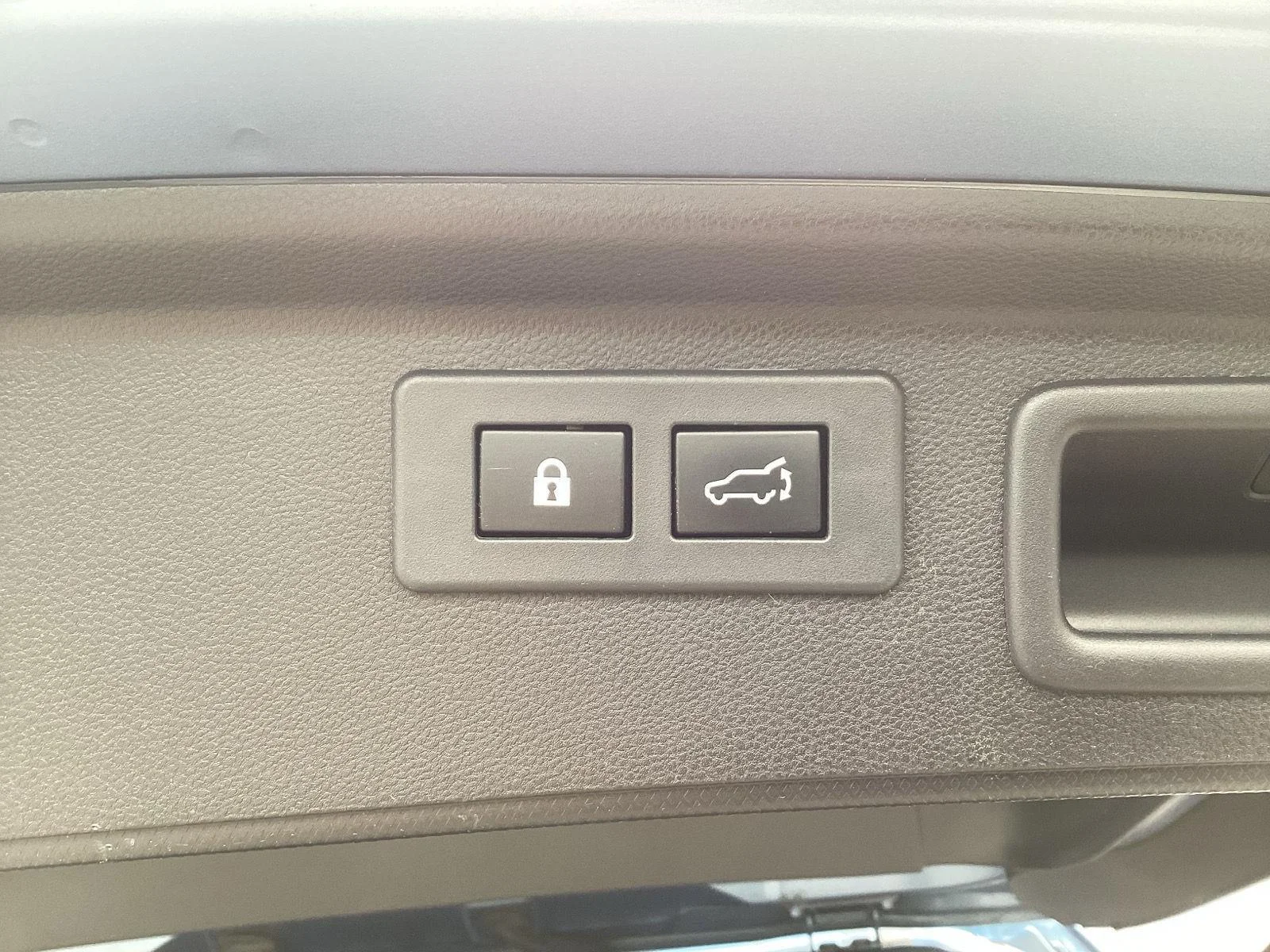 Used 2020 Horizon Blue Pearl Subaru Limited image 43