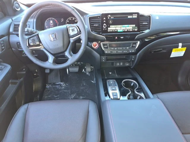 New 2026 Sonic Gray Pearl Honda Black Edition image 28
