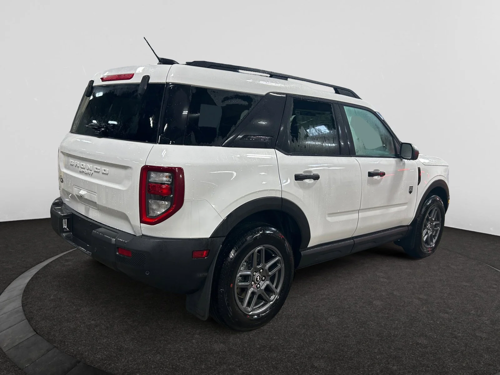 New 2026 Oxford White Ford Big Bend image 5