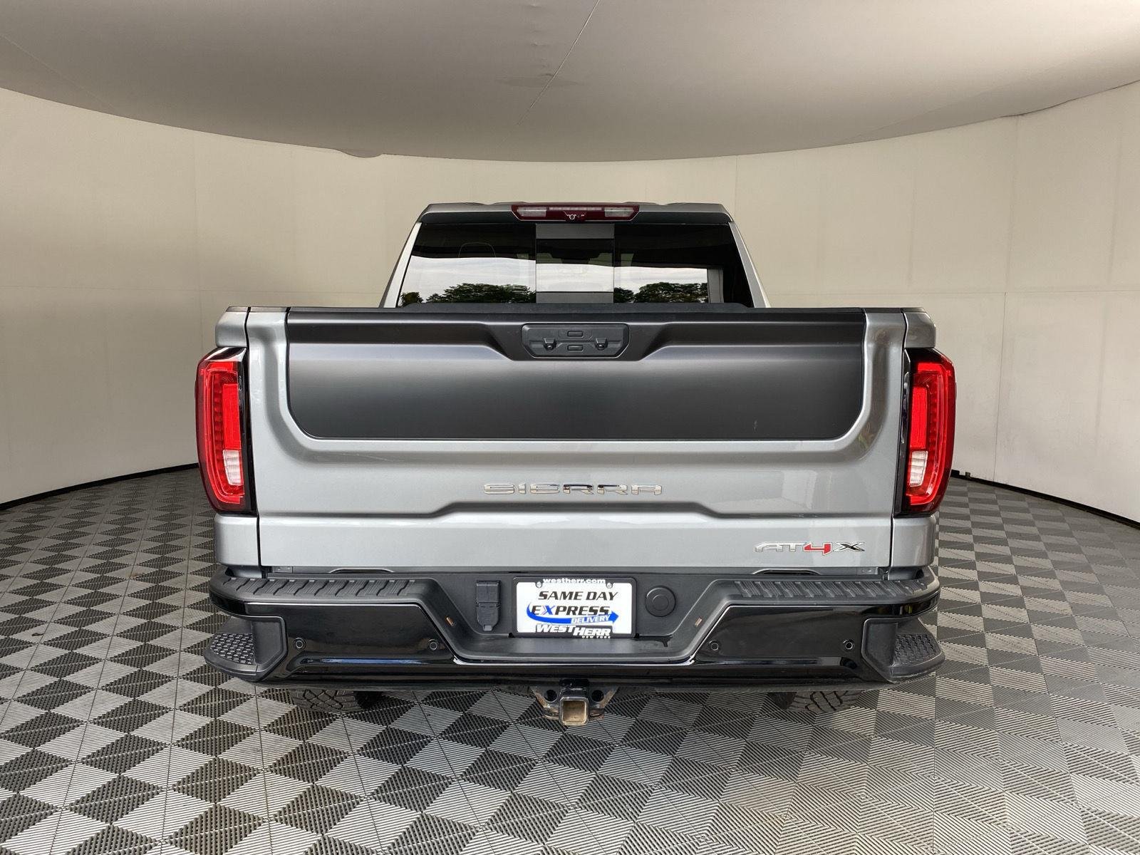 Used 2024 Sterling Metallic GMC AT4X image 17