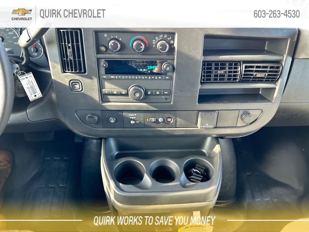 2025 Chevrolet Express Cargo Work Van - Photo 21