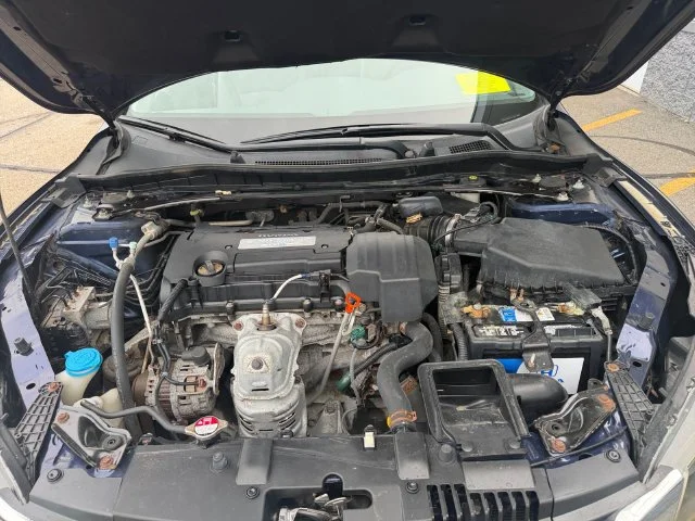 Used 2013 Blue Honda EX image 7