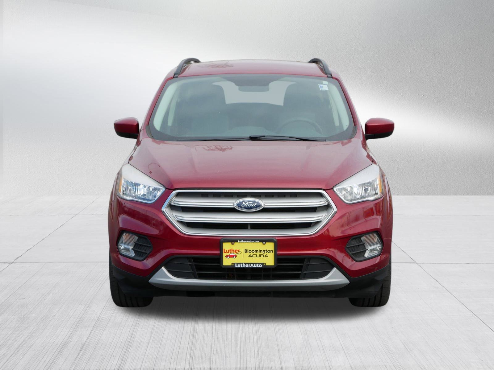Used 2018 Ford Escape SE with VIN 1FMCU9GD1JUC35298 for sale in Bloomington, Minnesota