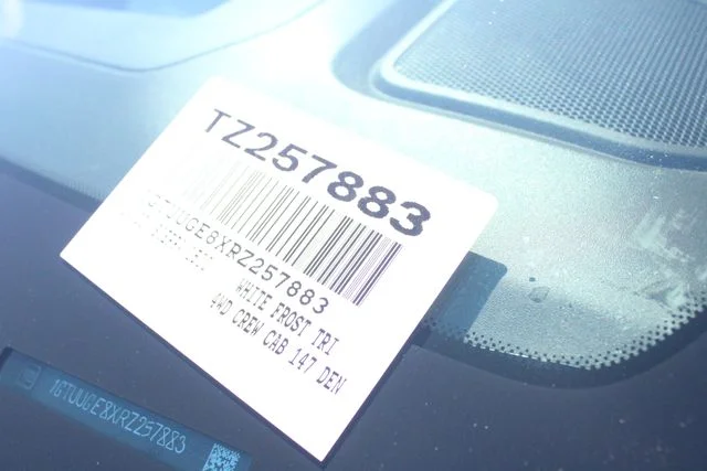 Used 2024 White GMC Denali image 39