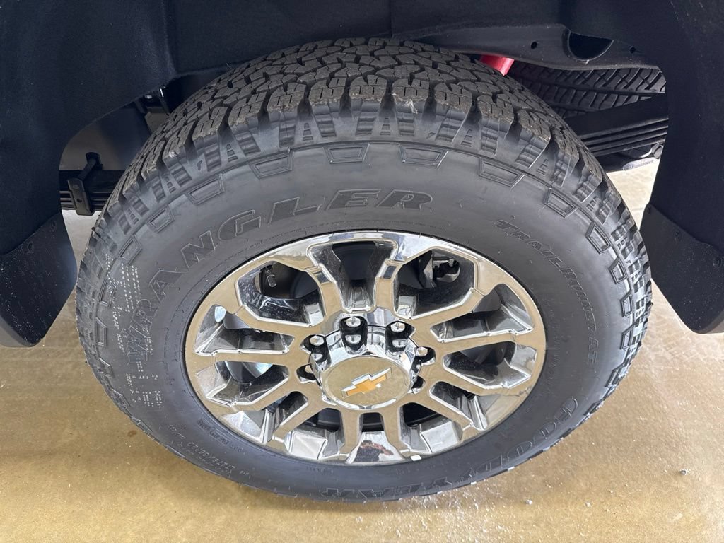 New 2026 Sterling Gray Metallic Chevrolet LTZ image 9