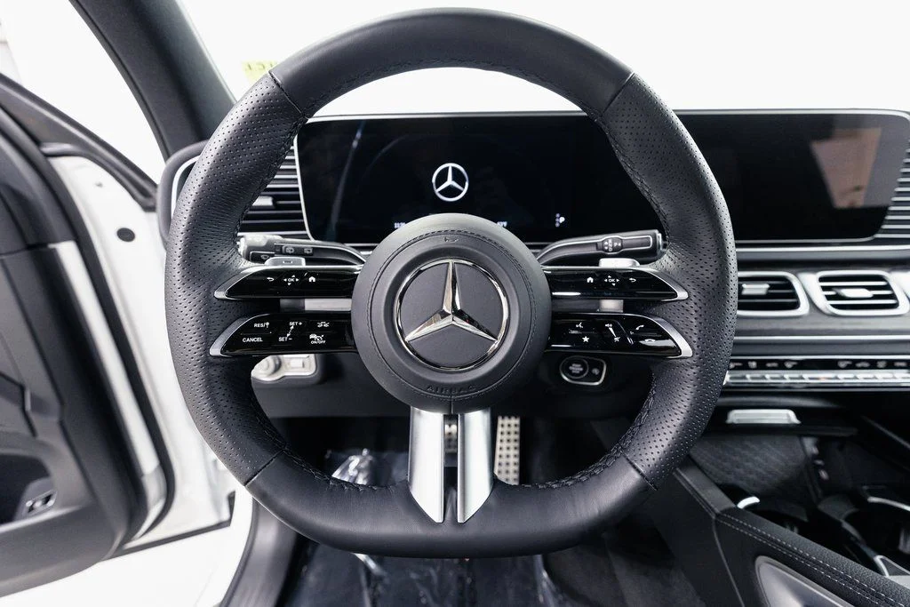 Certified Used 2026 Polar White Mercedes-Benz GLS 450 image 12
