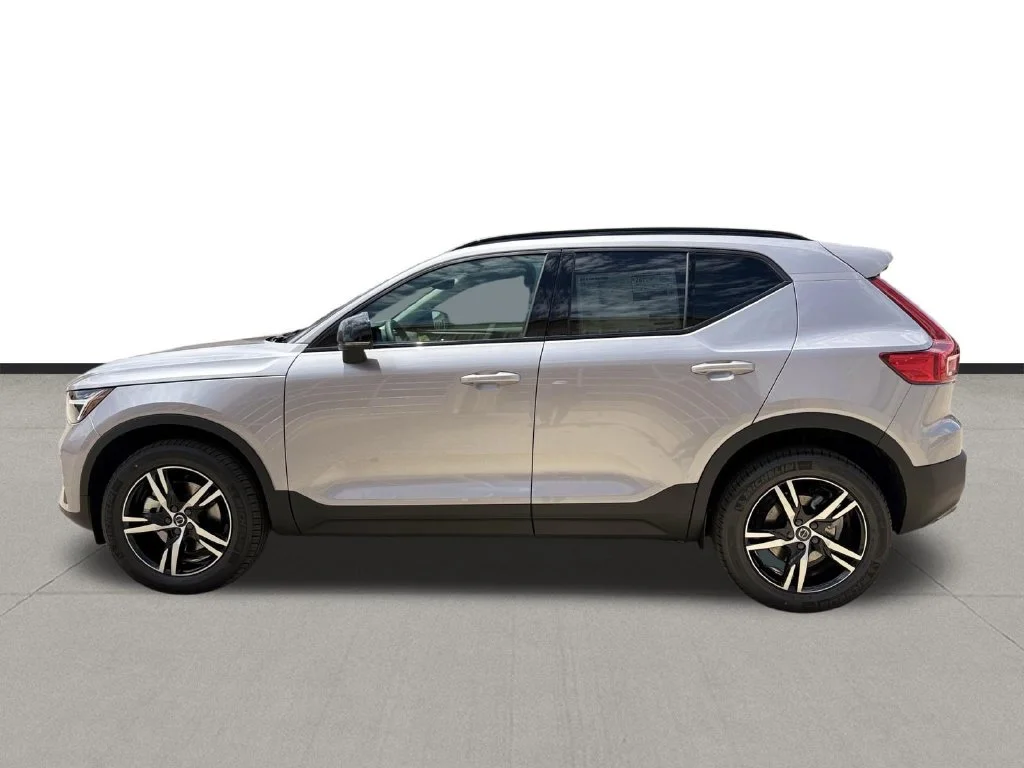 New 2026 Aurora Silver Volvo Core image 8