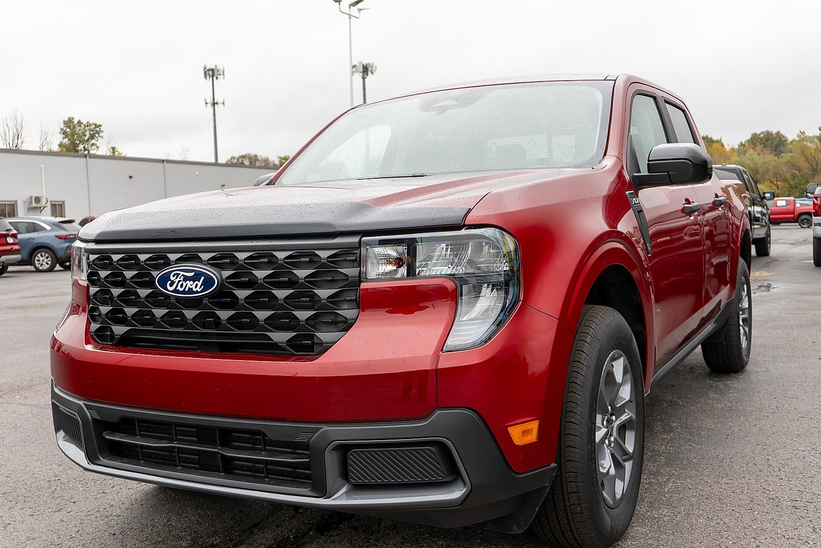 New 2026 Ruby Red Metallic Tinted Clearcoat Ford XLT image 2
