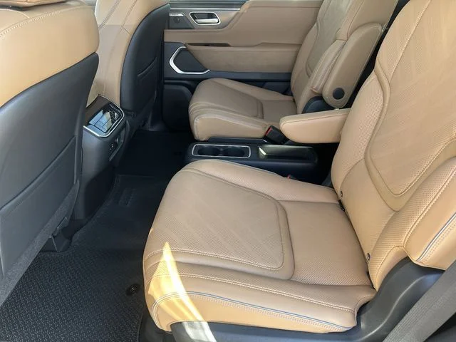 New 2027 BLACK OBSIDIAN INFINITI Luxe 4WD image 19