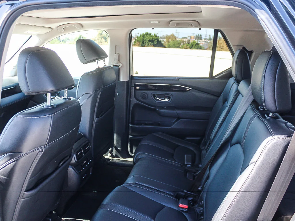 2025 Honda Pilot Touring - Photo 19