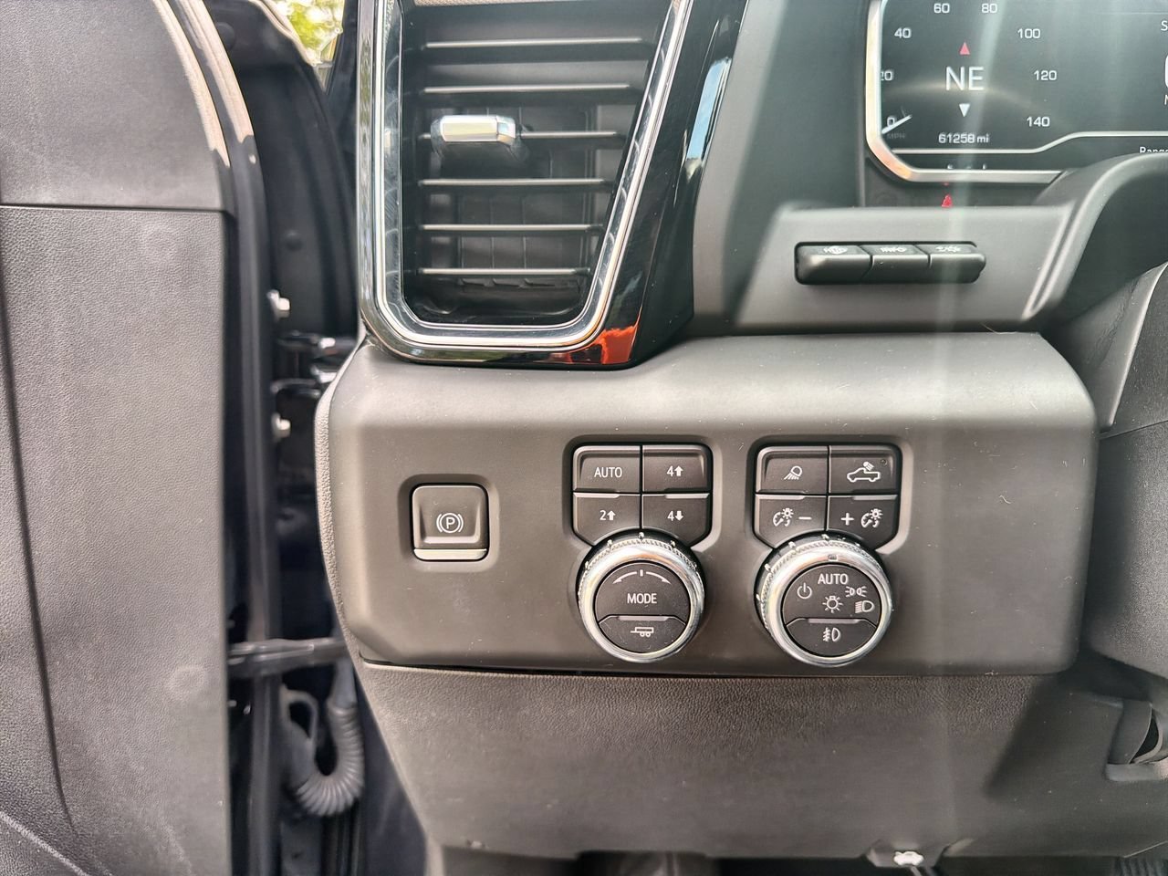 Used 2024 Titanium Rush Metallic GMC Denali image 15