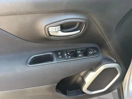 Used 2021 Glacier Metallic Jeep Sport image 14