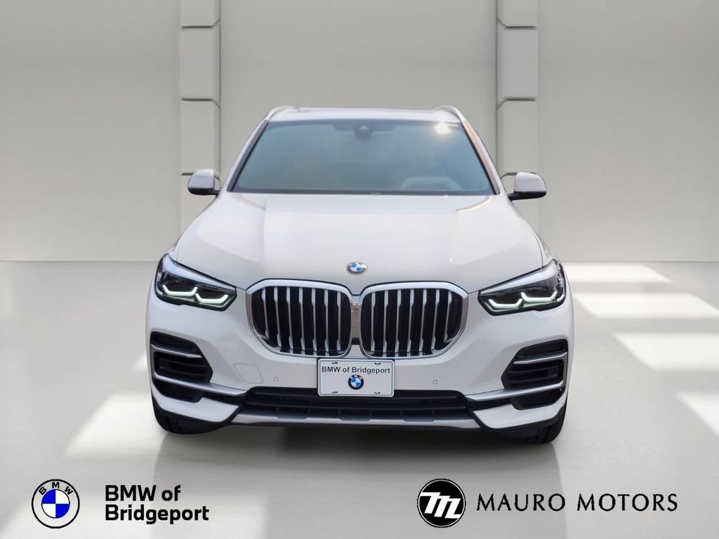 Certified Used 2023 White BMW xDrive40i image 9