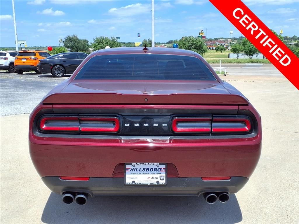 Used 2021 Red Dodge SXT image 6