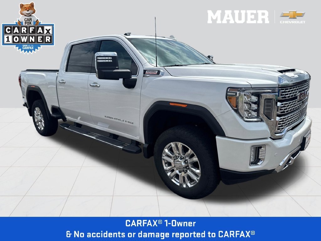 Used 2021 WHITE FROST TRICOAT GMC Denali image 1
