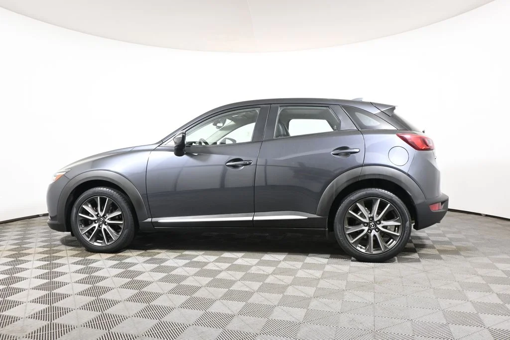 Used 2017 Gray Mazda Grand Touring image 2