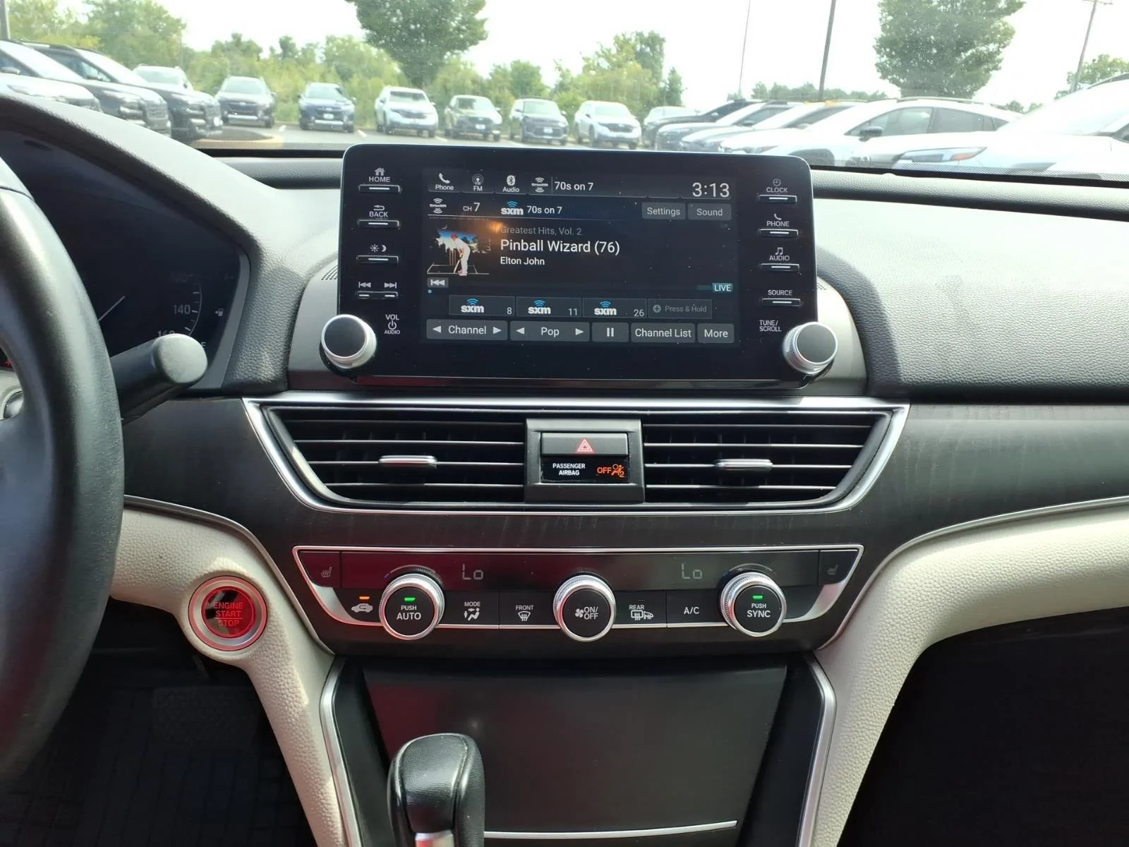 Used 2019 Radiant Red Metallic Honda EX-L image 9