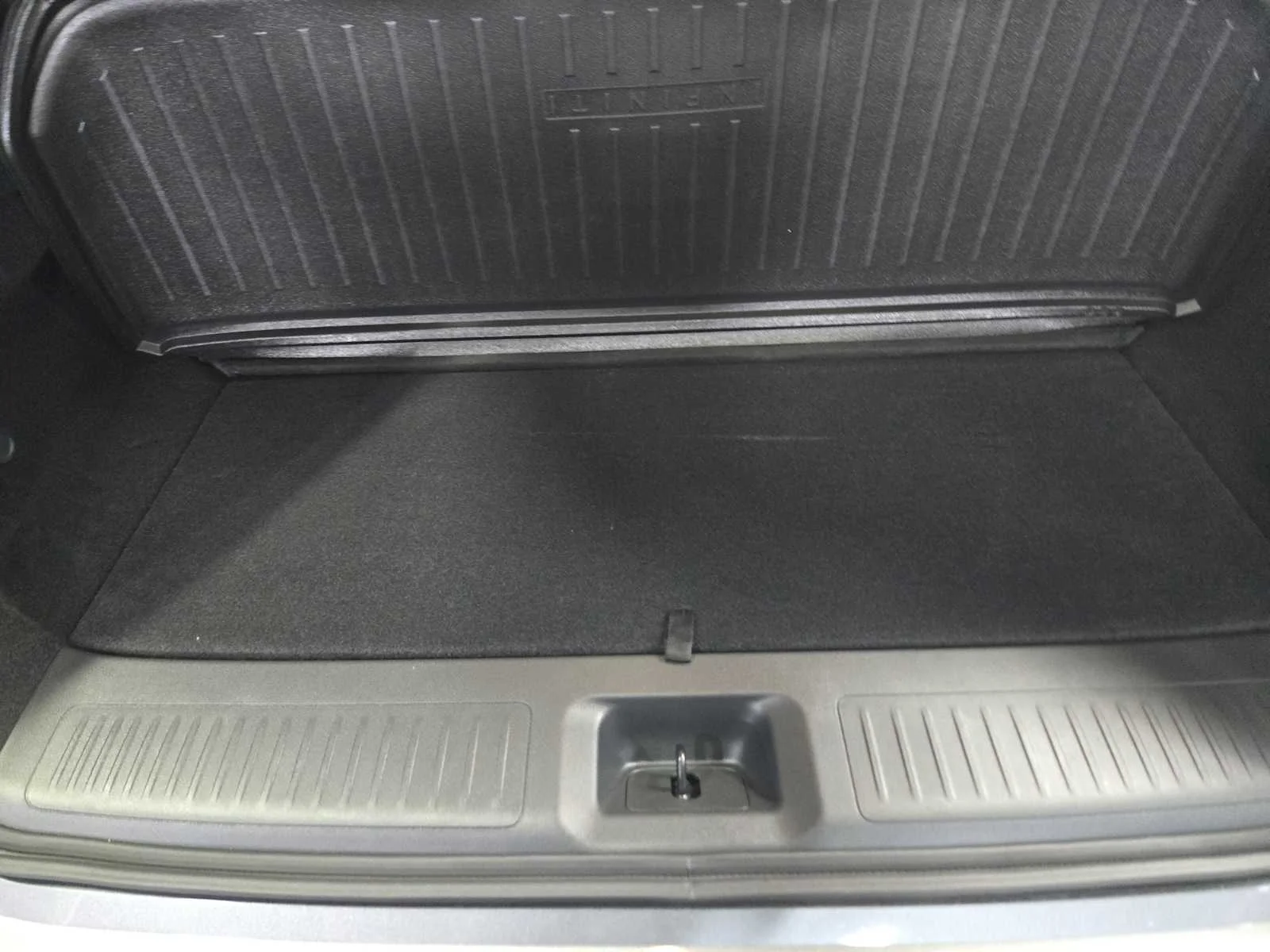 New 2027 GRAPHITE SHADOW INFINITI Luxe FWD image 20
