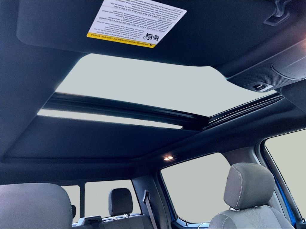 Used 2018 Lightning Blue Ford XLT image 22
