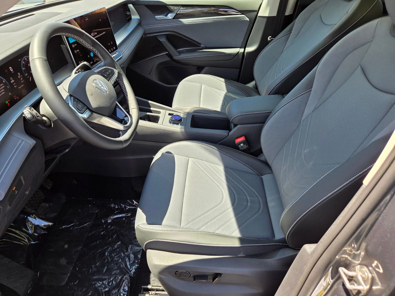 New 2026 Gray Volkswagen 2.0T SE image 6