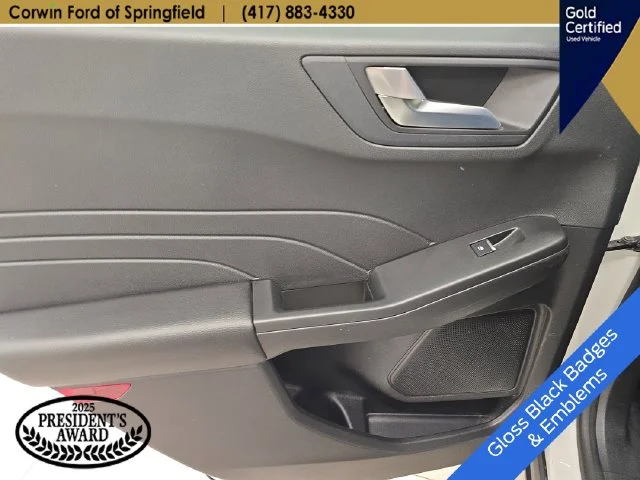 Certified Used 2022 Star White Ford SEL image 20