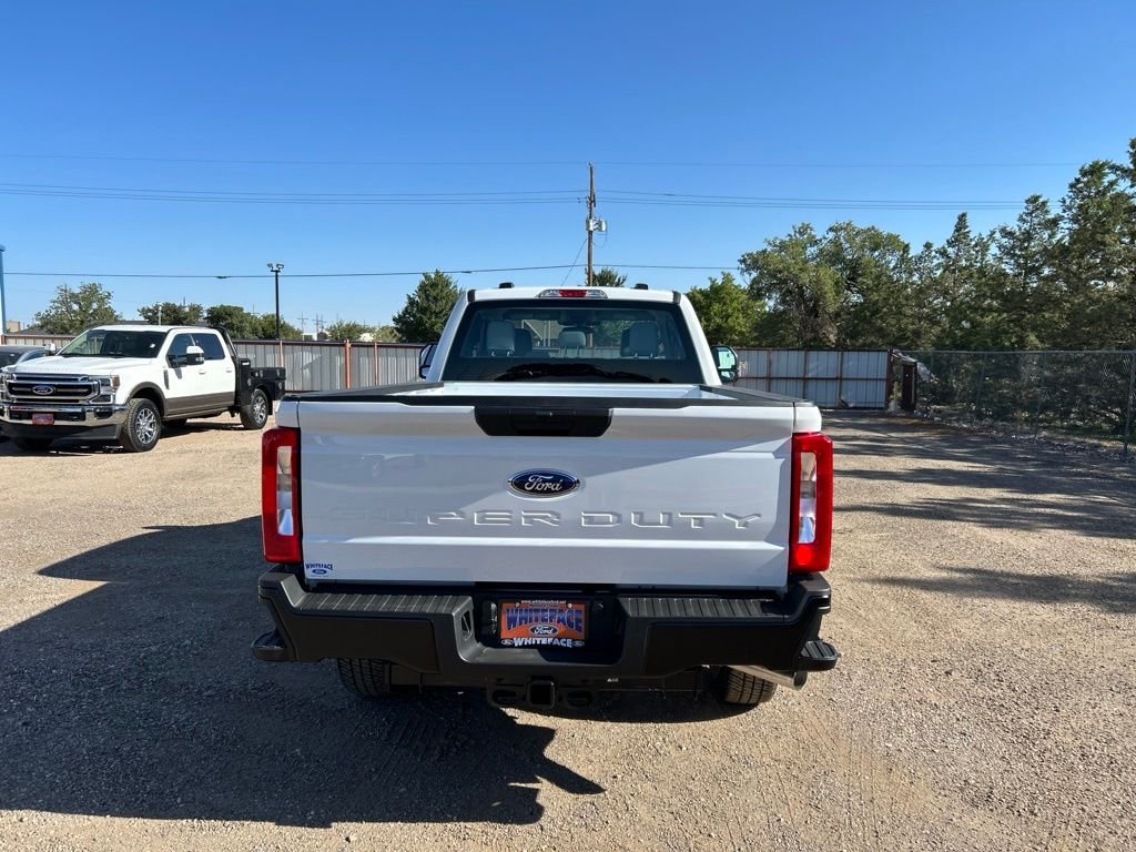 New 2026 Oxford White Ford XL image 5