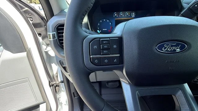 New 2026 Oxford White Ford XLT image 28