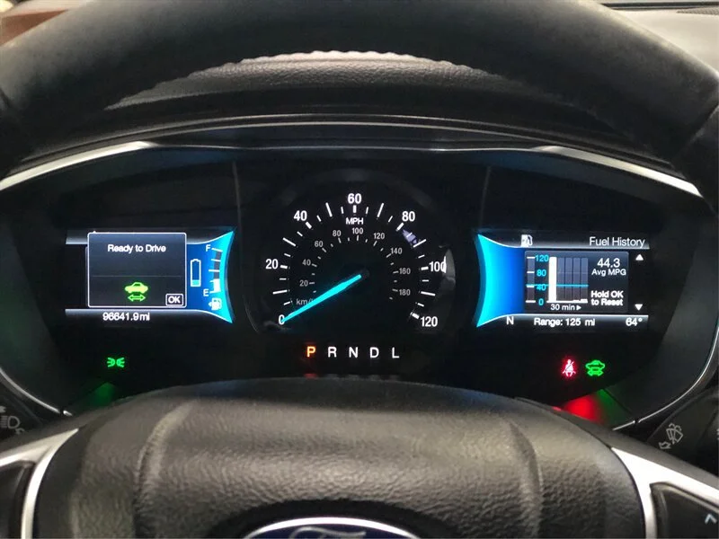 Used 2018 Oxford White Ford Titanium image 15