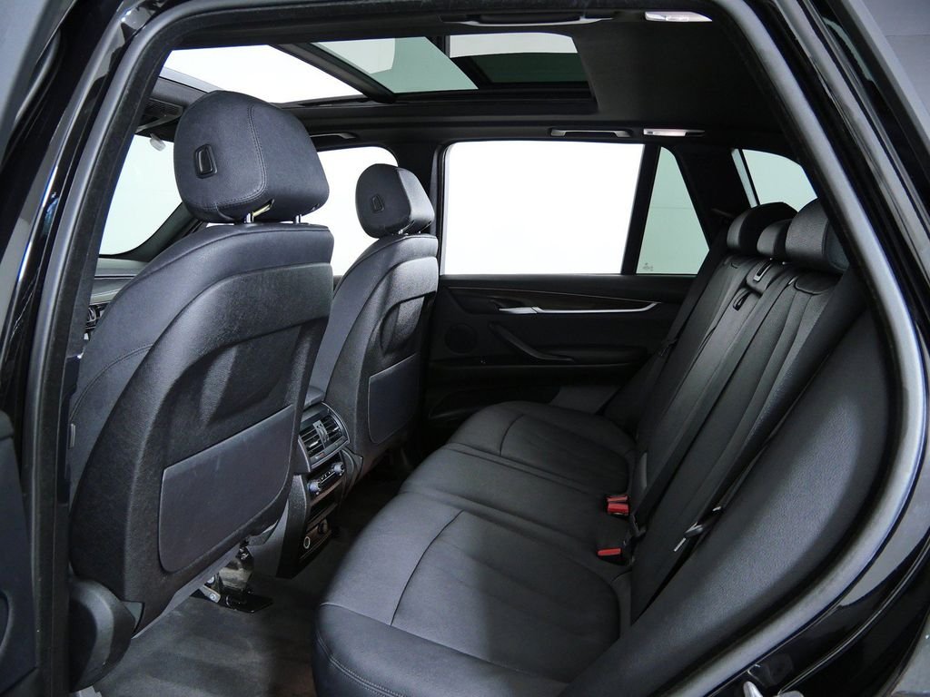 Used 2018 Black BMW xDrive35i image 28