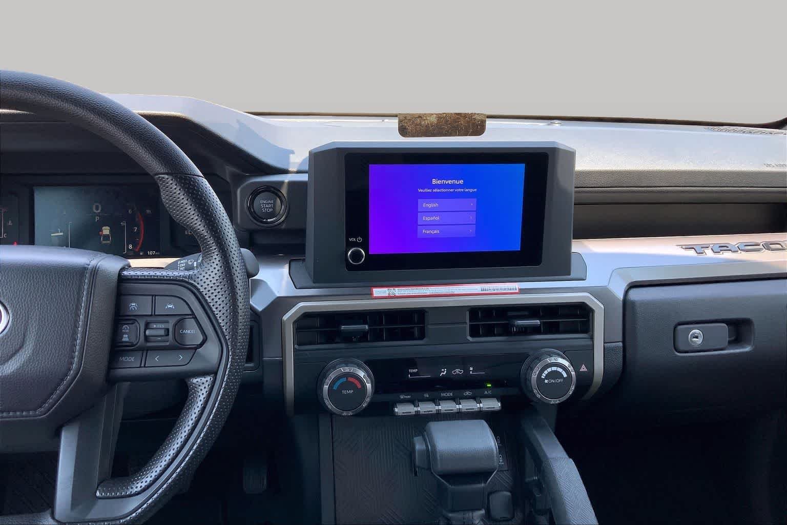 2026 Toyota Tacoma SR5 - Photo 6