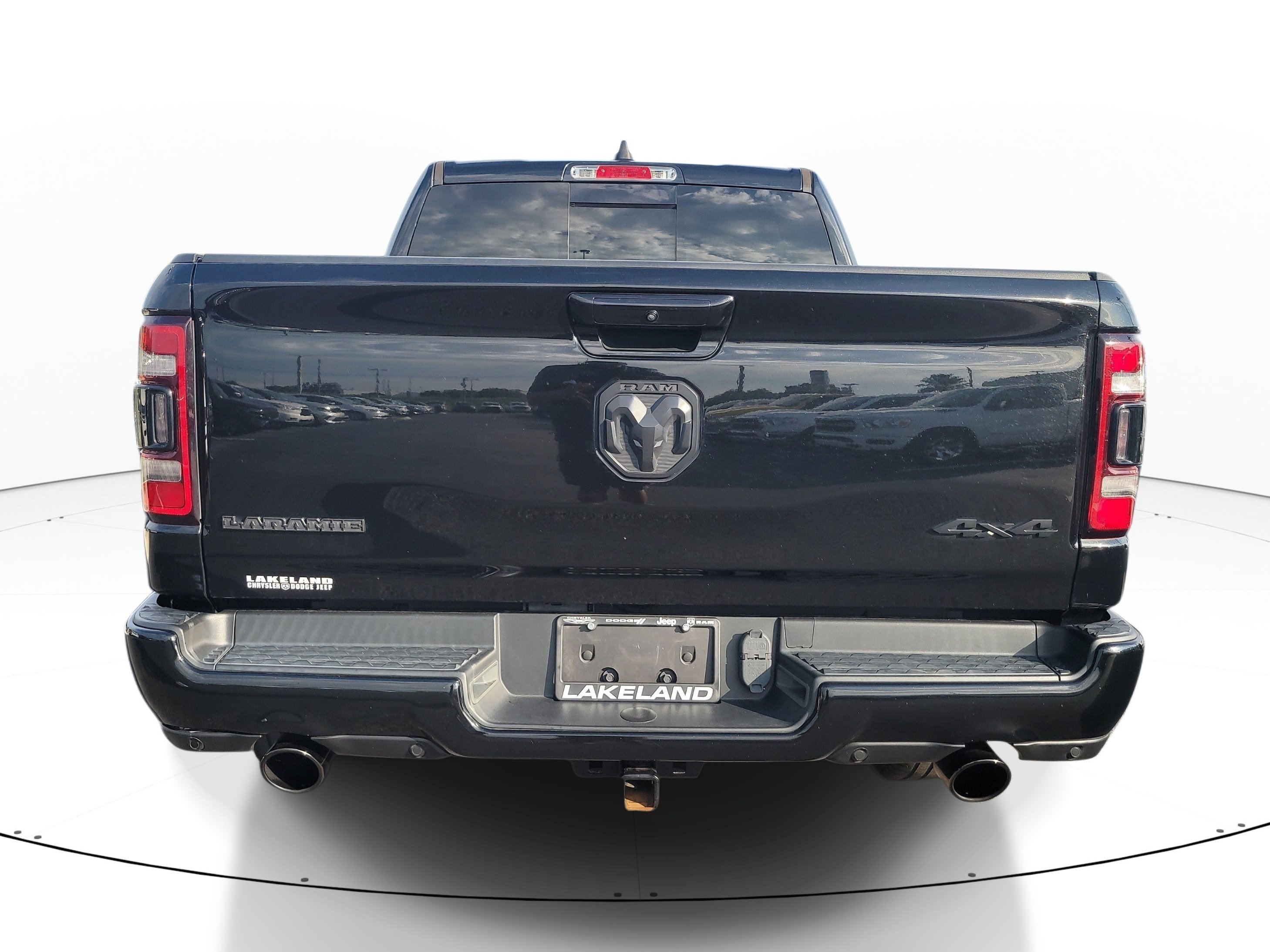 Used 2023 Diamond Black Crystal Pearlcoat Ram Laramie image 5