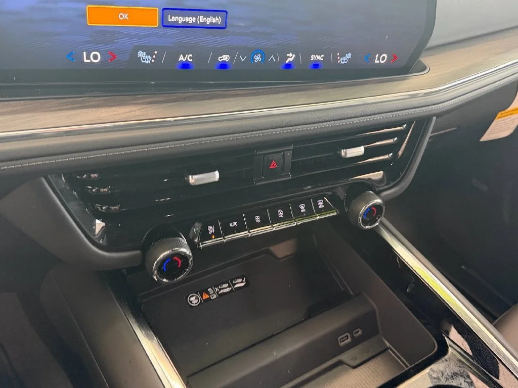 Used 2025 Black Chevrolet LT image 16
