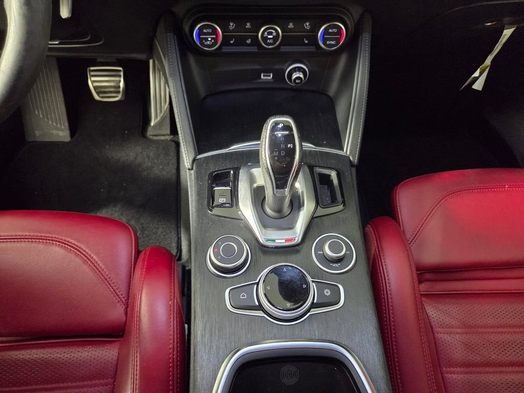 2023 Alfa Romeo Stelvio Sprint - Photo 12